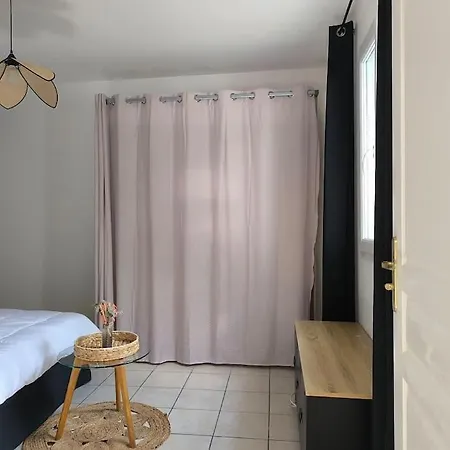 度假居 Maisonnette La Tropicale