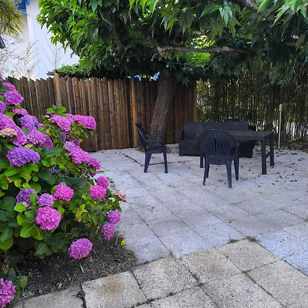 度假居 Maisonnette La Tropicale *