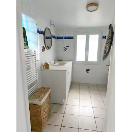 Entre & Ocean A - C' La Vieconciergerie