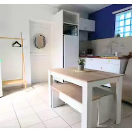 Semesterbostad Entre & Ocean A - C' La Vieconciergerie *