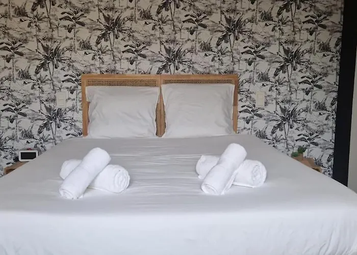 Entre & Ocean A - C' La Vieconciergerie *